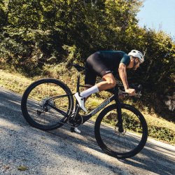 Lancement officiel du Berria Mistral, moteur avinox. Une très belle machine à découvrir!A voir au magasin dans quelques jours... :) #cyclesmoreno #berriabikes #mistral #avinox #perpignan #rivesaltes #roadbikes Lancement officiel du Berria Mistral, moteur avinox. Une très belle machine à découvrir!A voir au magasin dans quelques jours... :) #cyclesmoreno #berriabikes #mistral #avinox #perpignan #rivesaltes #roadbikes