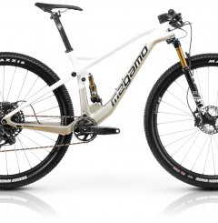 MEGAMO Track - Megamo - Vlos - VTT