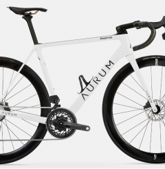 Aurum Essentia Force & Enve Foundation 45 - AURUM - Vlos - Route